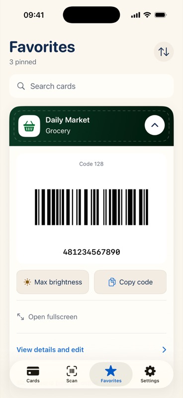 Ulubione w CardVault z zapisaną kartą i jej kodem do zeskanowania przy kasie.